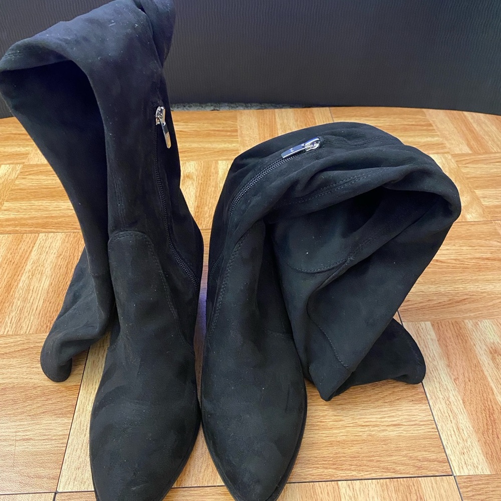 Marc Fisher tall over-the-knee boots, size 8.5
